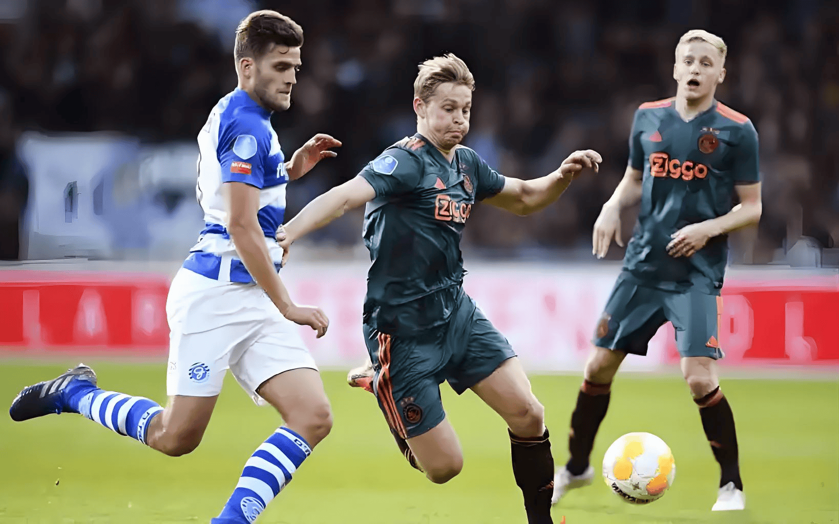 现代足球 现代足球