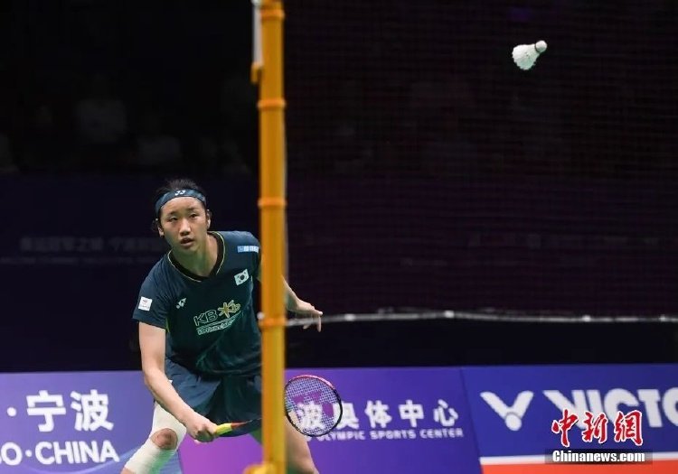 展示出对于 展示出对于